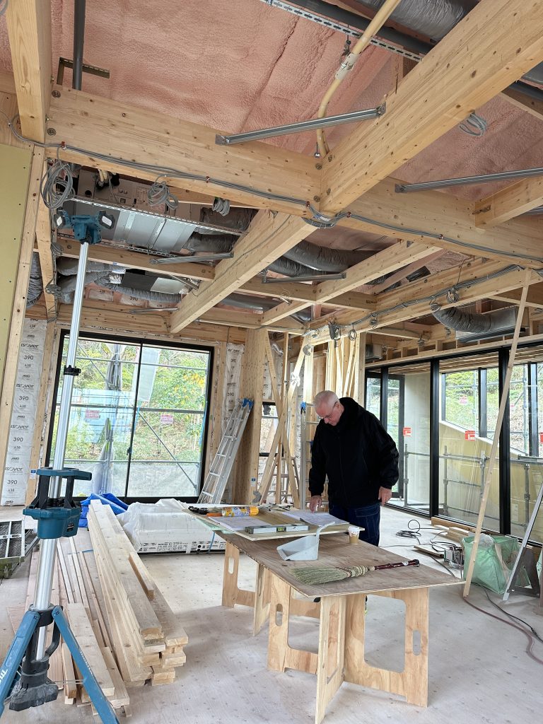 Mark Smith examins Plans Awaji Japan